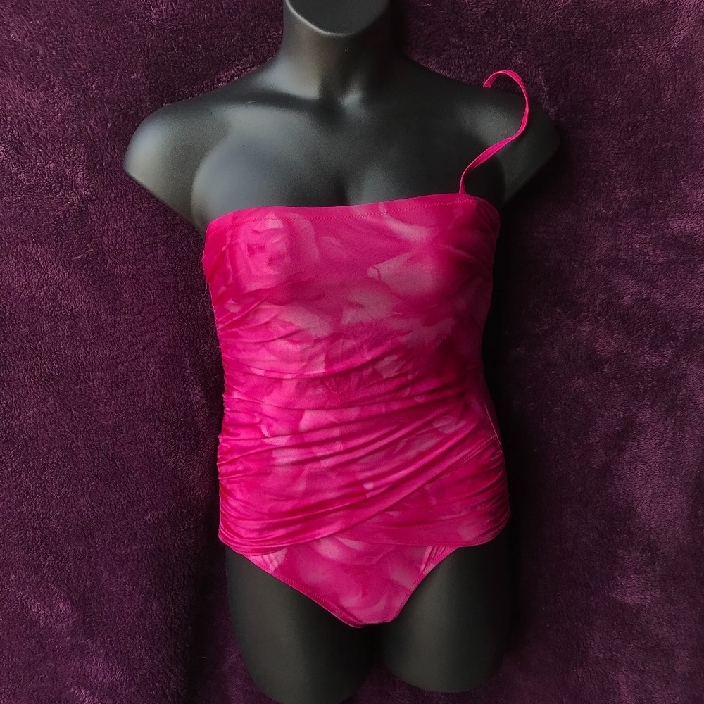 Luxury vintage swimsuit wrap-front strapless